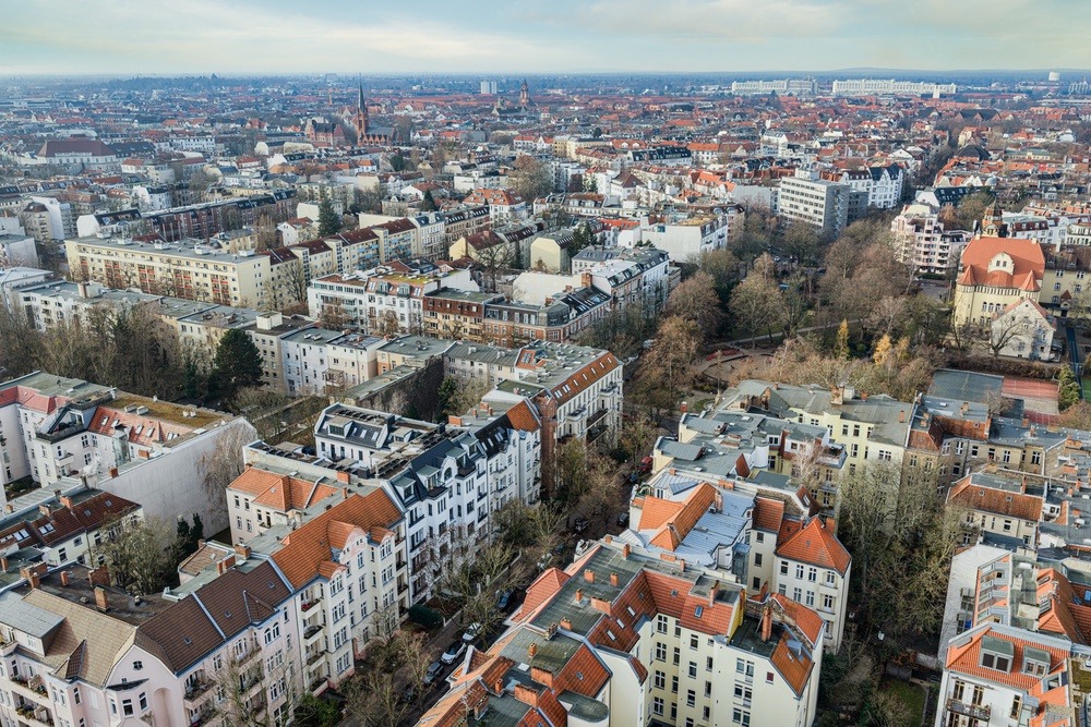 Immobilie im Umgebungskontext mit Blick auf die Lage